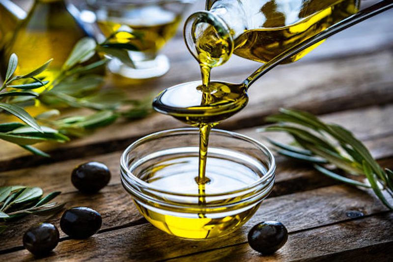Oliven Öl für die Haare